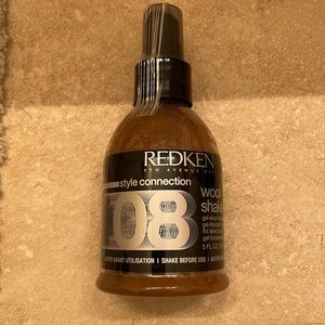 Redken wool shake 08